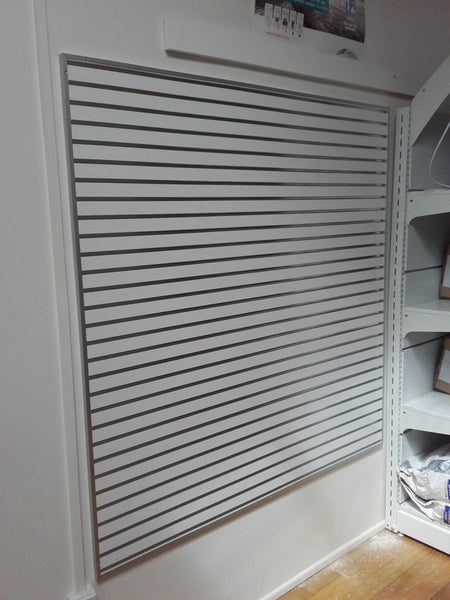 50mm pitch slatwall display panel 