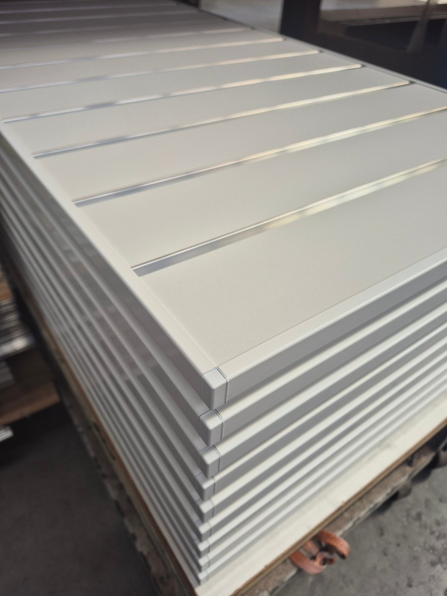 EP18 Aluminium Edge Capping - 18mm Panels - Plankwall