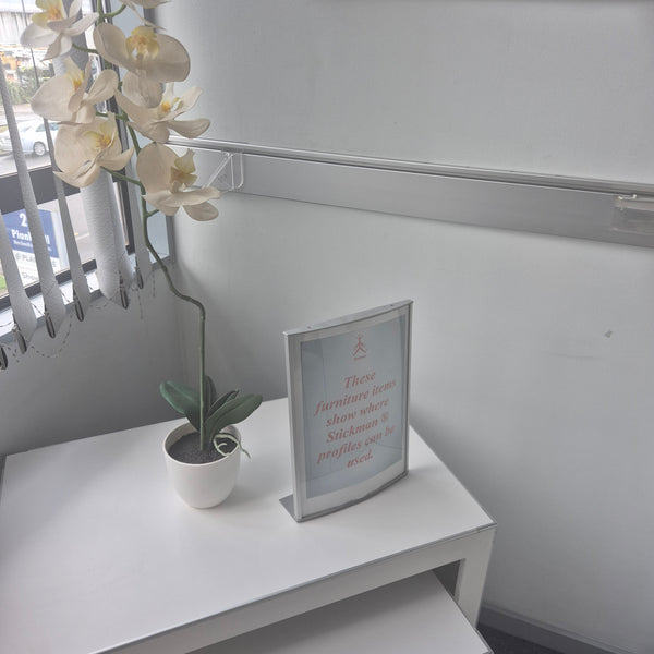 Radius Sign Frames - Tabletop