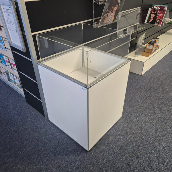 Retail Display Bin