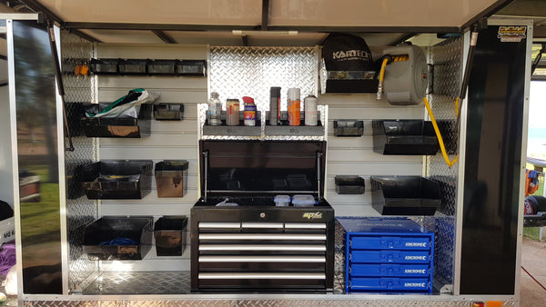 SLATBOX Storbox and Shelfbox Display Containers