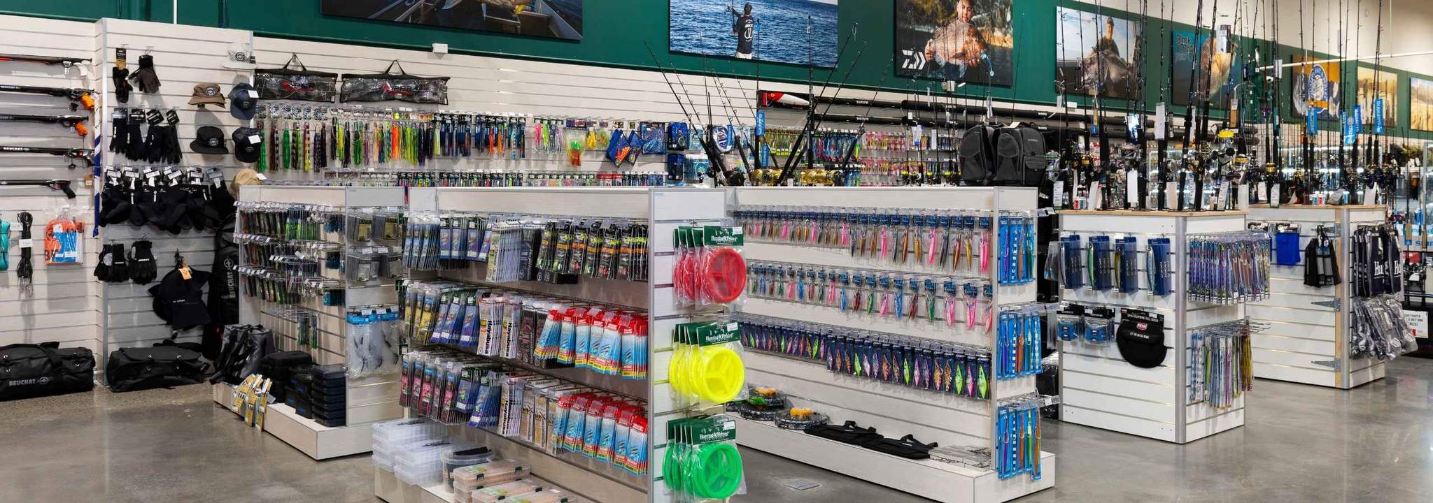 Plankwall Slatwall Display Units & Retail Merchandising Units used in a fishing retail store fitout